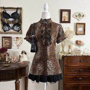 y2k girly grunge coquette cheetah print ruffled blouse